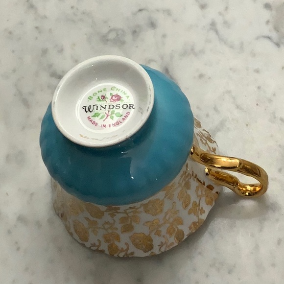 WINDSOR ROSE CUP & SAUCER SET VINTAGE MADE IN ENGLAND BONE CHINA - Picture 12 of 16